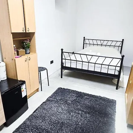 Wagners Refuge 3 Apartment Riga